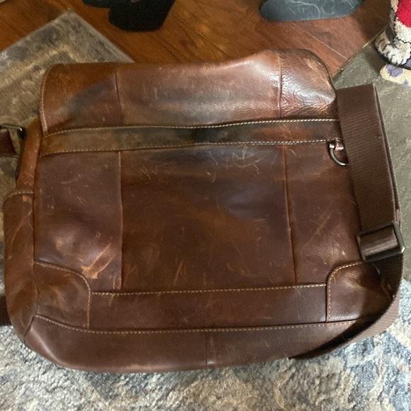FOSSIL CROSSBODY LAPTOP CASE “FIELD SATCHEL” - Picture 2 of 4